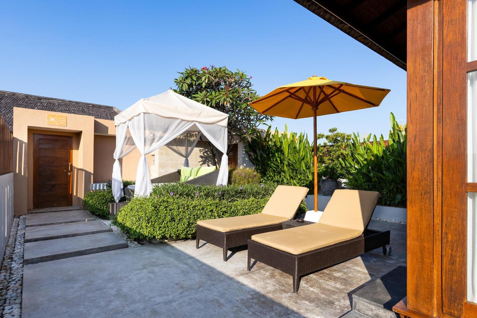 Amadea Resort & Villas Семиняк Екстериор снимка